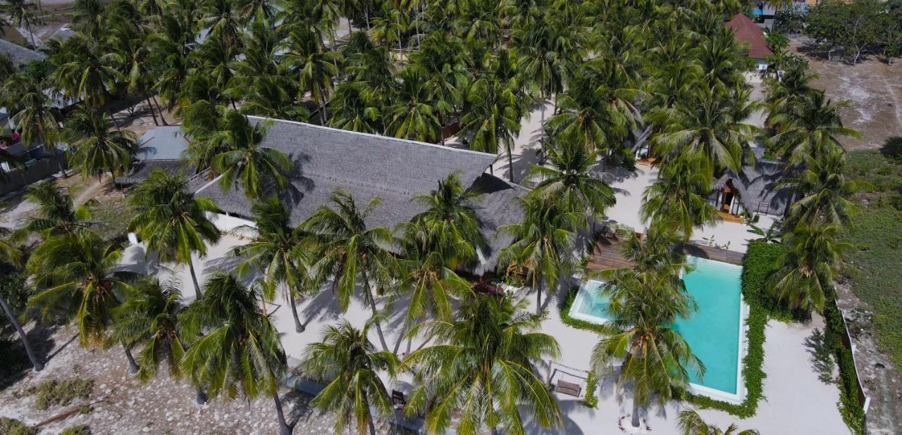 81 Palms Resort Nembrala 外观 照片