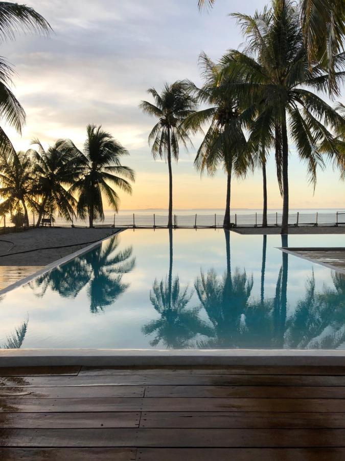 81 Palms Resort Nembrala 外观 照片