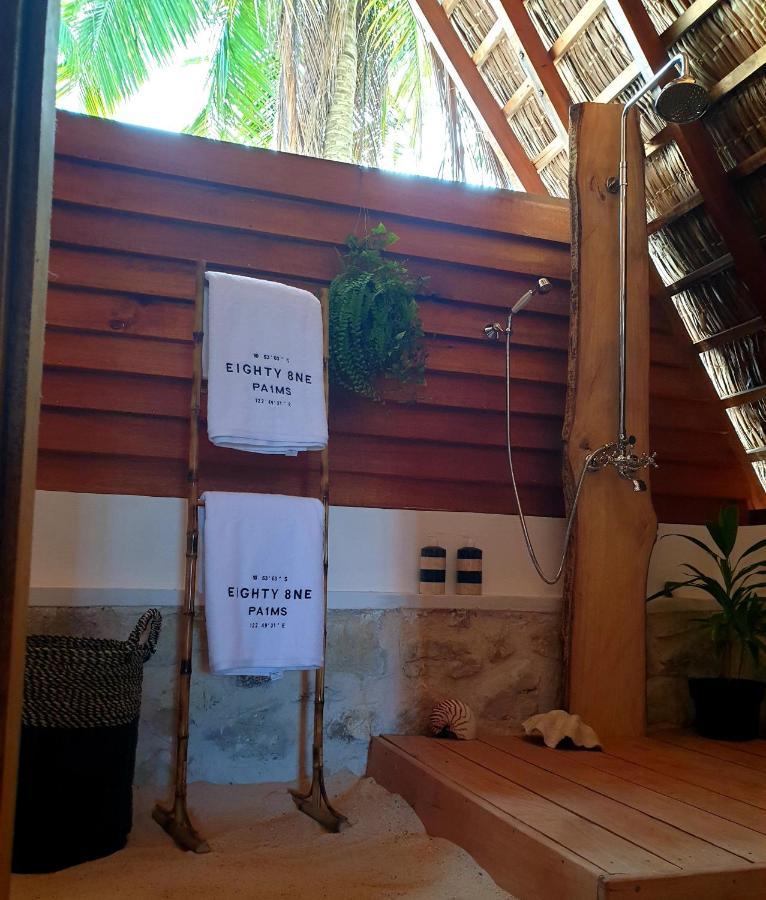 81 Palms Resort Nembrala 外观 照片