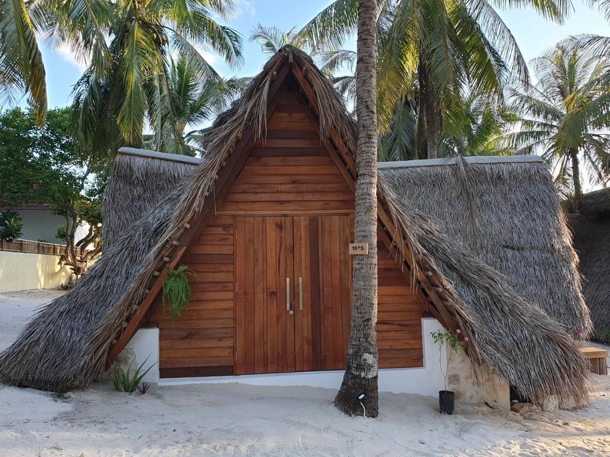 81 Palms Resort Nembrala 外观 照片